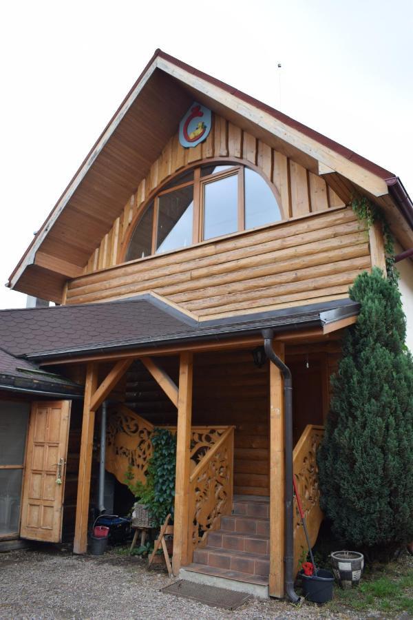 Penzion Na Gazdovskom Dvore Dolny Kubin Exterior foto
